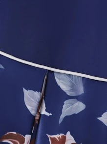 年輕女孩緞面花朵圖案點綴洋裝帶隨機切花朵設計,花樣洋裝帶斜挎包 - 彩色 - 查看 5