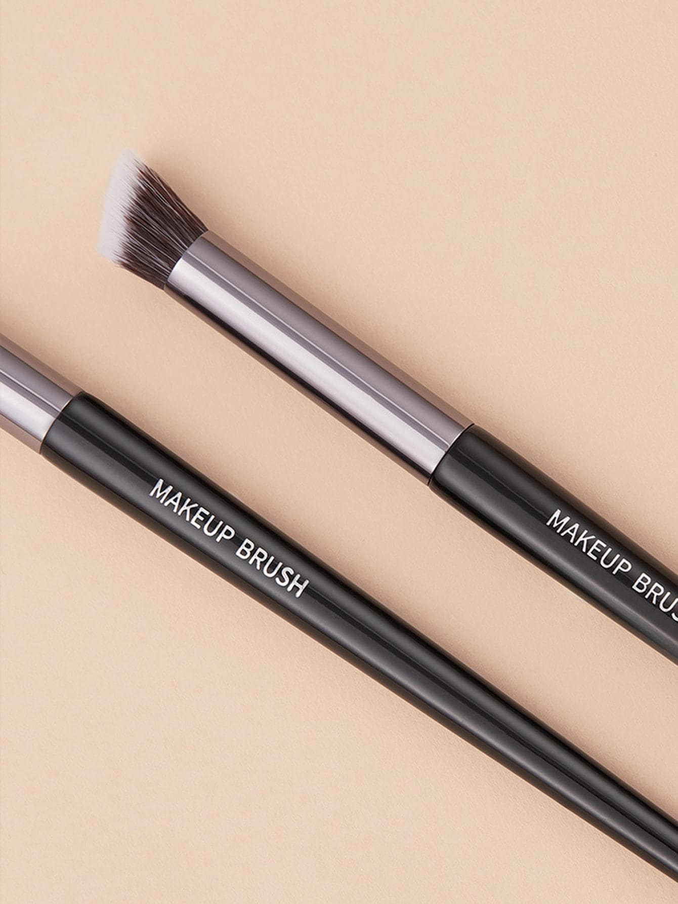 יחידות שחור משופע ראש שטוח מברשות צללית אף קונסילר קיבולת תיקון מברשת עמוד ארוך צללית צללית אף מברשת איפור מברשת איפור - שחור - ראה 6