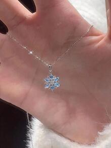 Rhinestone Snowflake Pendant Necklace - Silver - View 2
