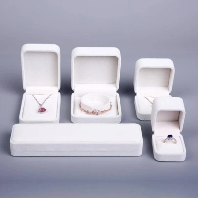 件絲絨項鍊盒吊墜盒戒指耳環手鍊禮品盒珠寶包裝
