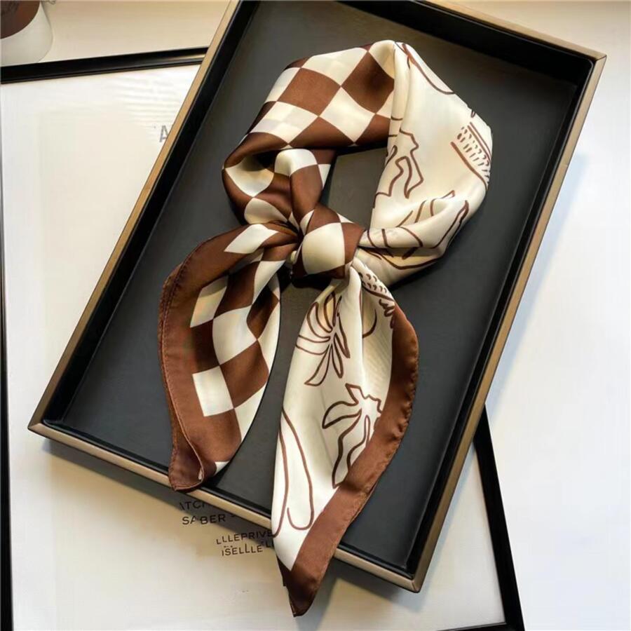 1pc Women Plaid Print Fashion Bandana For Daily Life - Coffee Brown - View 1