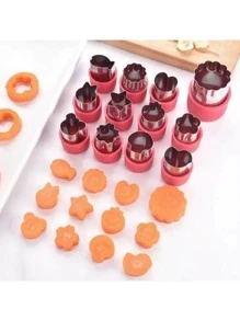 Cookie Cutters & Presses - Red - View 5
