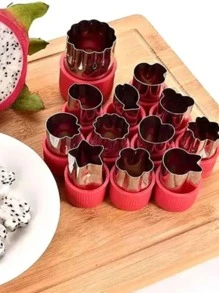 Cookie Cutters & Presses - Red - View 4