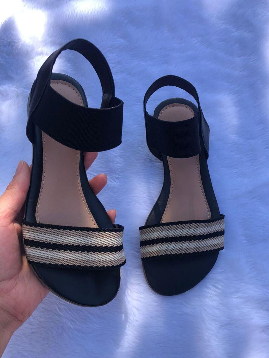 Women Flat Sandals - Đen và trắng - Xem 1