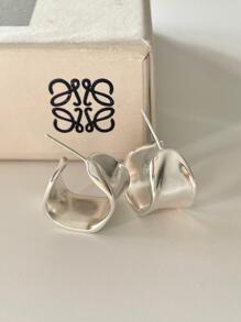 1 đôi bông tai dạng vòng kết cấu thời trang cho phụ nữ để trang trí hàng ngày - Bạc - Xem 2