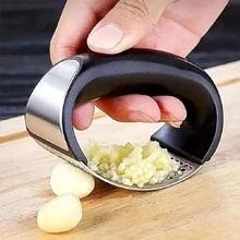 1pc, Garlic Press, Rocker Stainless Steel Garlic Mincer, Garlic Crusher, Garlic Chopper, Creative Garlic Press, Stainless Steel Garlic Press, Kitchen Gadgets, Ktichen Tools - Black - View 3