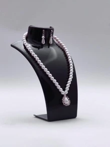 1 pièce Tour à bijoux en plastique, support de présentation de colliers de conception de figure moderne pour la maison et la rentrée scolaire