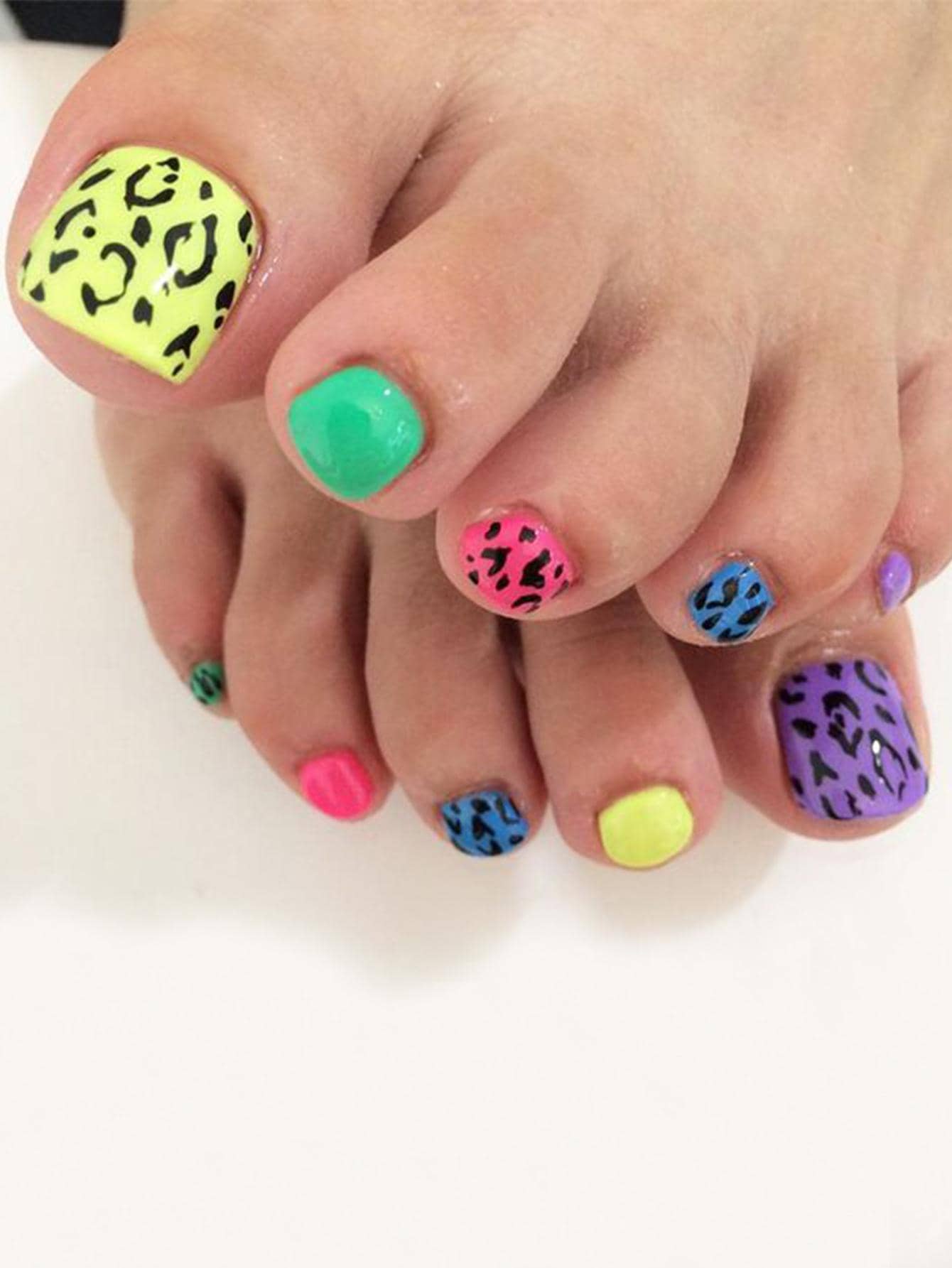 Nâng cấp diện mạo của bạn với 24 chiếc Mùa hè đầy màu sắc Cheetah vuông ngắn họa tiết da báo Full Cover Bộ móng chân giả - Nhiều màu - Xem 1
