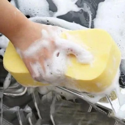 1个压缩黄色洗车海绵 - 高吸水性，不刮伤车漆，适用于汽车美容和车辆保养 | 汽车清洁工具、汽车配件、汽车美容用品、洗车套装必备品、车辆清洁小工具、汽车保养必备品、可重复使用洗车海绵