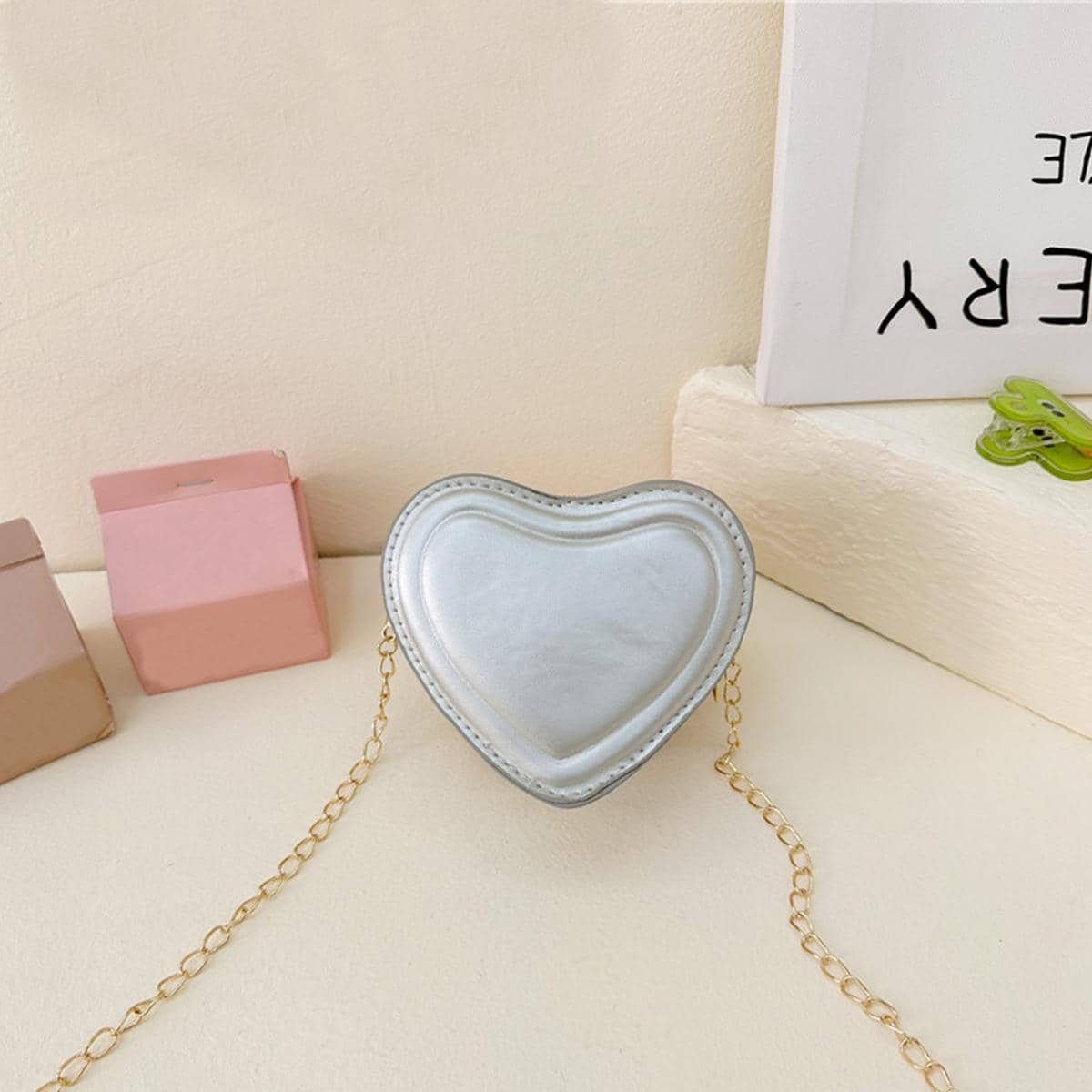 Funky Novelty Bag Heart Design Silver Mini Chain - Silver - View 1