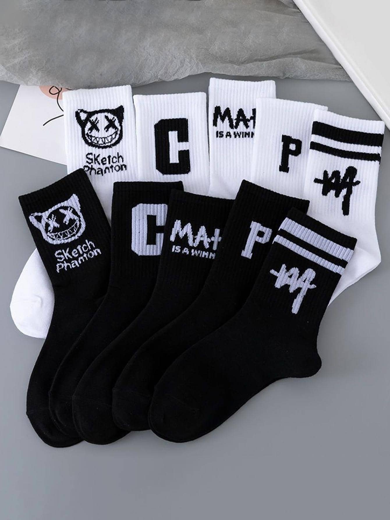 10pairs Men Letter Graphic Crew Socks - Black and White - View 1