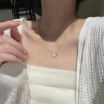 Fashionable Minimalist Heart Pendant Necklace For Women For Summer