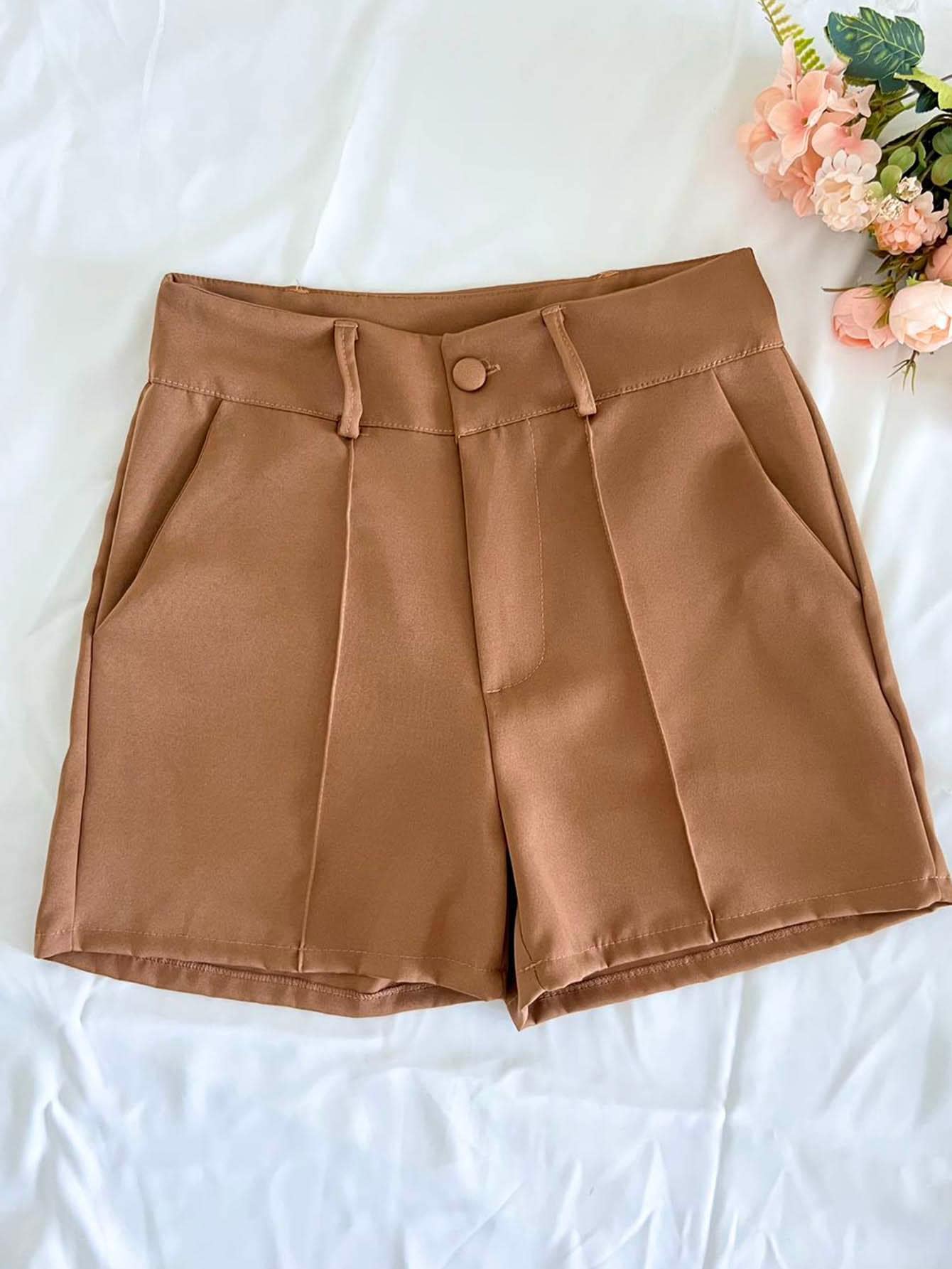 Women Shorts - 棕色 - 查看 1