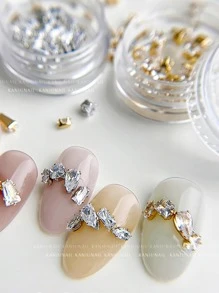 20入金色日系極簡美甲水鑽貼片，奢華混款造型立方鋯石美甲裝飾，百搭Y2K金屬質感DIY美甲飾品，水鑽假指甲裝飾配件美甲吊飾 - 金色 - 查看 6