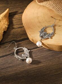 1 对复古精致花形仿珍珠效果吊坠耳环情人节、妈妈、母亲、母亲节、礼物 - 復古銀色 - 查看 2