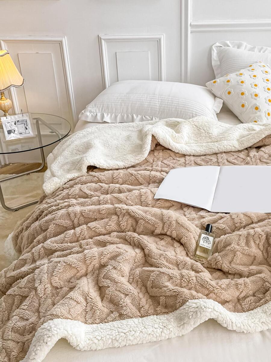 1pc Geometric Tufted Blanket - Coffee Brown - View 1