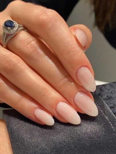 24pcs Medium Almond-Shaped Ombre Glossy Nail Stickers, Minimalist Style Nail Art Set, Suitable For Women And Girls, Timeless, Easy To Apply, Complete Nail Care Accessories Nails Nail Supplies