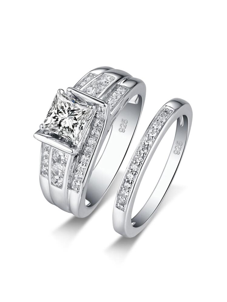 Anello Chevron in argento sterling: fascia impilabile a forma di V con