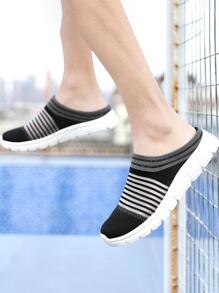 Comfortable And Breathable Large Size Mesh Slip-on Men's Sandals - Black - View 6