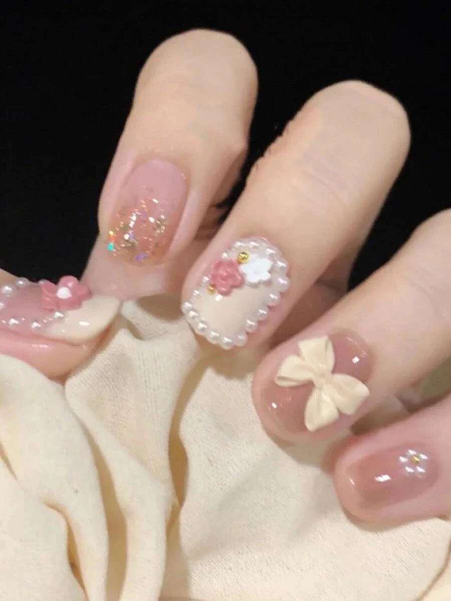 使用24入組3D蝴蝶結裝飾淺粉色方形全覆蓋式假指甲套裝升級你的造型，按壓式假指甲，指甲用品 - 彩色 - 查看 1