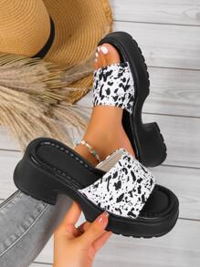 Women Cow Pattern Sandals, Fashionable Summer Platform Slide Sandals - Black - View 2