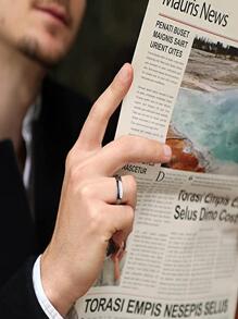 Minimalist glossy Ring - Silver - View 3