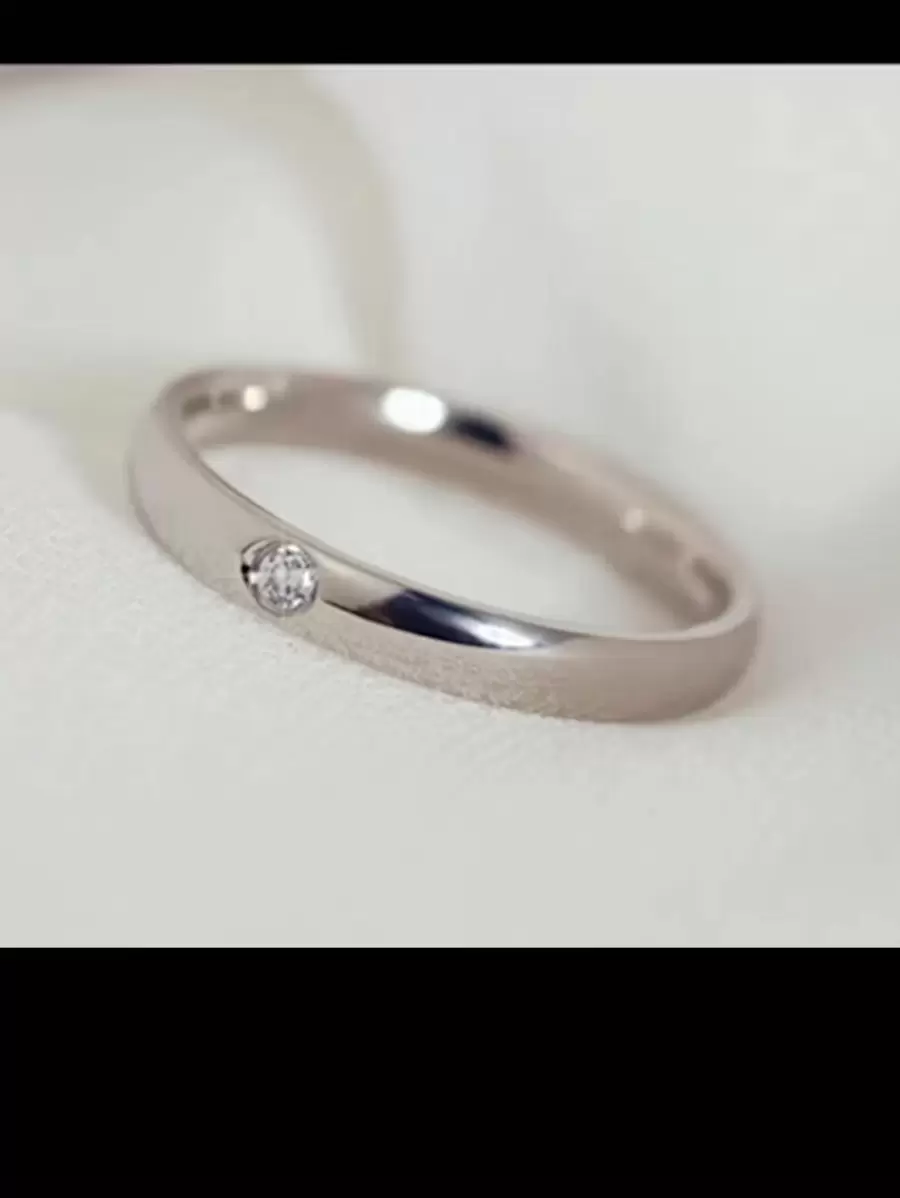 1pc Fashionable Cubic Zirconia Titanium Steel Ring, Versatile Luxury Jewelry Accessory, Unique Stainless Steel Couple Rings, Minimalist Plain Band Rings, Halloween Gift, Christmas Small Gift - Silver - View 1