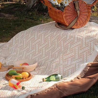 木耳邊幾何樣式野餐墊
