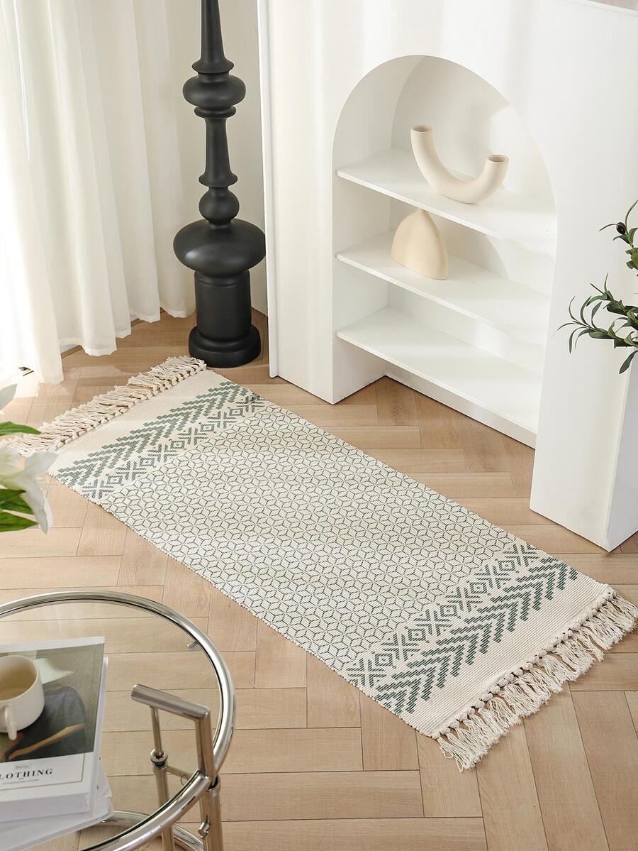 1 tấm thảm dệt nhiều màu có trang trí tua rua ở cả hai mặt - màu xanh lá - Xem 1