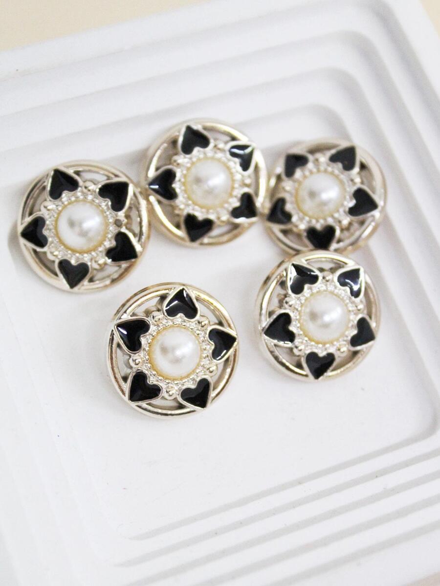 2.2cm/5pcs Round Hollow Out Spade Shaped Faux Pearl Button Clothing Accessory - Multicolor - View 1