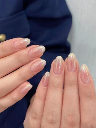 24 st. mjölkvita ombre korta ovala nagelstickers, rodnande gradient spegelpuder lösnaglar i japansk stil, levereras med 1 st. gelégel och 1 st. nagelsticker