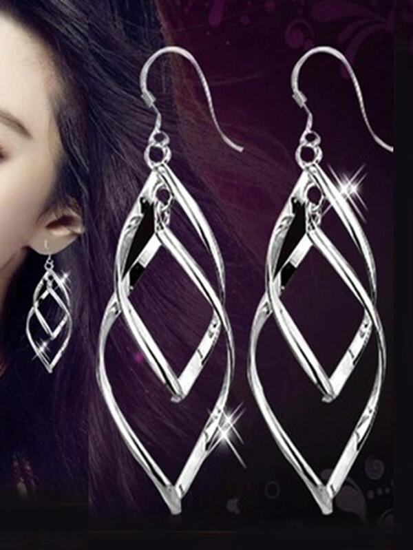 1pair Fashionable Women's Vintage Leaves Shaped Long Tassel Twisted Copper Plated Earrings