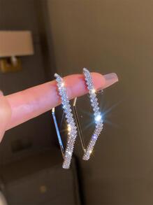 1對精美幾何鑽石形狀合金耳環適合女士,時尚和多用途 - 銀色 - 查看 2