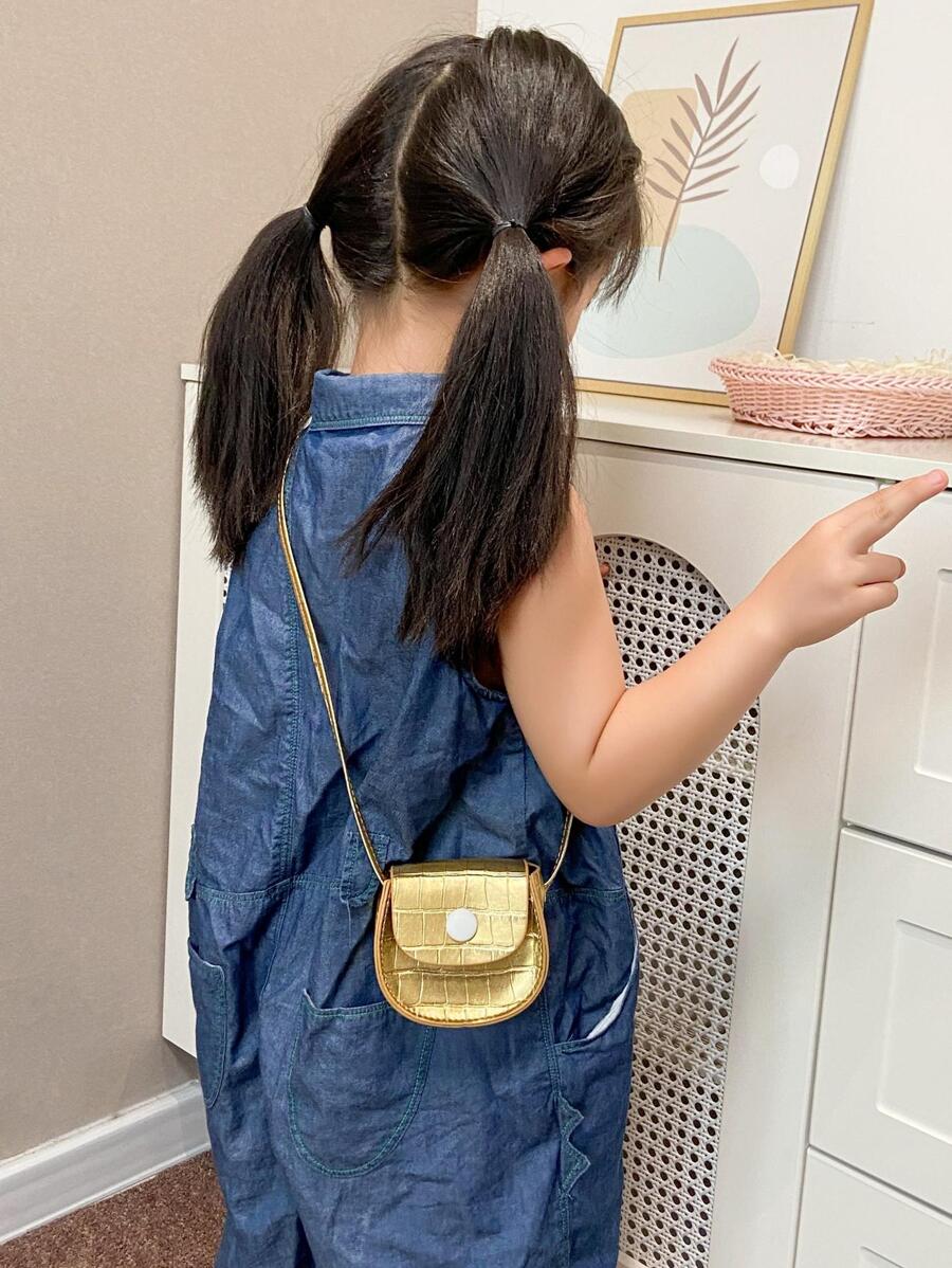 女孩金屬質感鱷魚壓紋翻蓋馬鞍包