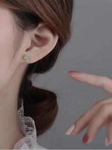 1對S925純銀和和田玉耳釘適合女士,小和優雅中式新趨勢