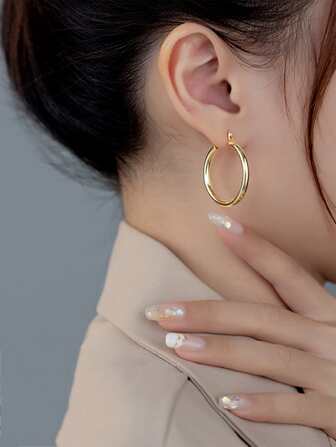 簡單時尚圓形耳環,個性化鈦鋼耳釘適合女士,時尚和多用途