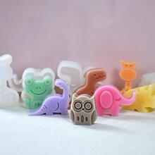 1pc Cartoon Animal Shaped Candle Mold - White - View 2