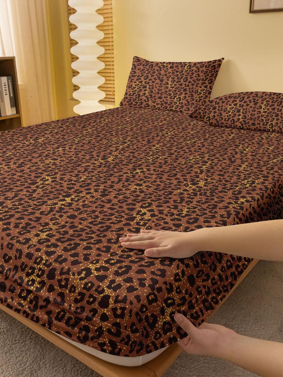 Gold Leopard Print Bedding Set With Bedsheet And Pillowcases - Gold - View 1