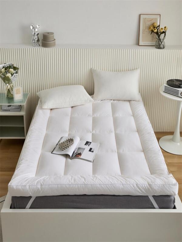 Mattress topper for deep sleep Microfiber polyester mattress protector