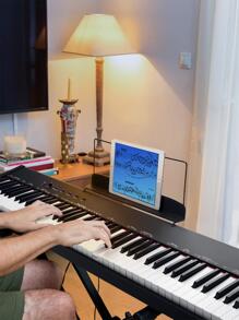 Moukey MEP-110 Digital Piano 88 Key For Beginner / Intemediate Full-Size Semi-Weighted Electric Keyboard, Stand, 128 Premium Tones, 83 Rhythms, 43 Demo Songs - 黑色 - 查看 2