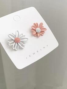 1 par de pendientes de botón elegantes y minimalistas con diseño floral