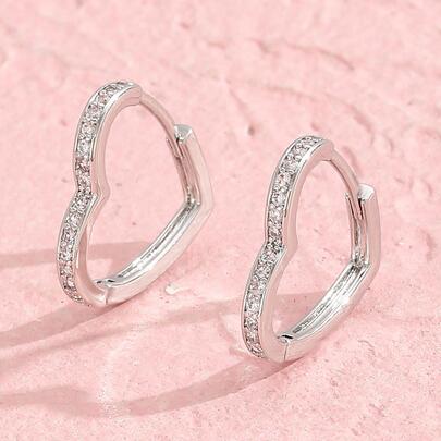 1 Đôi bông tai hình trái tim tối giản bằng đồng đính đá Cubic Zirconia, thích hợp cho bé gái, bông tai dự tiệc thanh lịch, quà tặng sinh nhật, hoặc đeo hàng ngày.