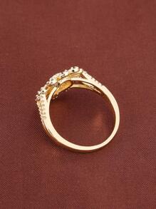 方晶鋯石花朵裝飾圓環 - 金色 - 查看 3