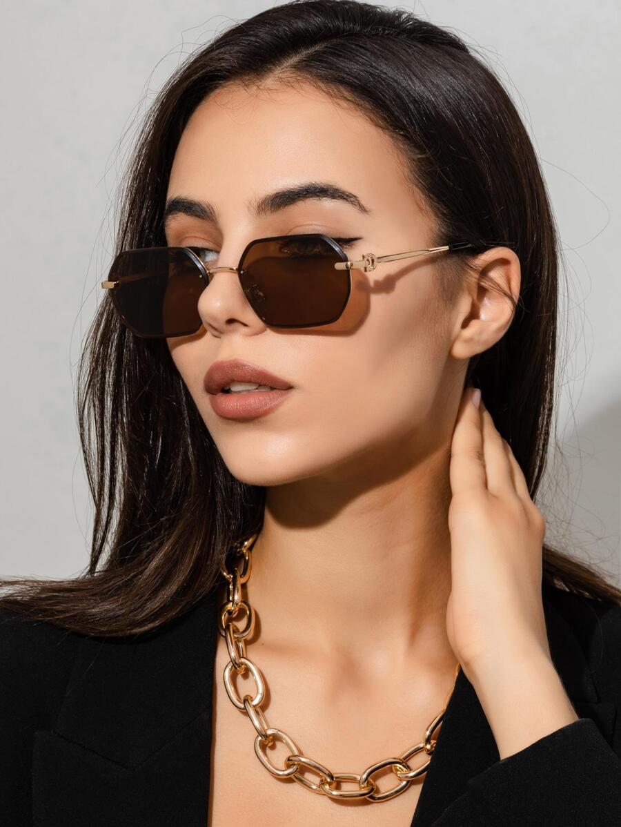 1pc Women's Polygonal Metallic Gradient Color Hollow Out Retro Elegant