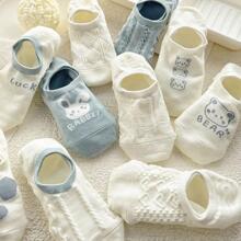 5pairs Women Cartoon Bear Head & Letter Graphic Non-slip Cute Invisible Socks For Daily Life