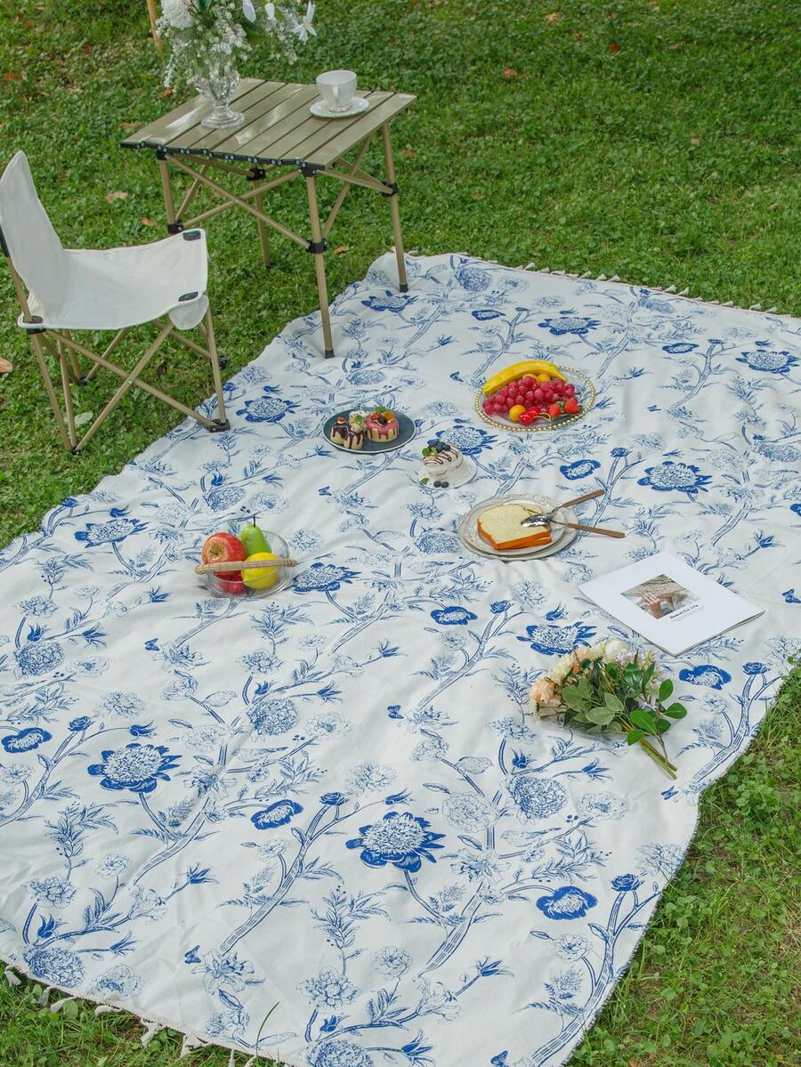 1pc Floral Pattern Picnic Mat, Suitable For Camping, Outdoor Park - Multicolor - View 1