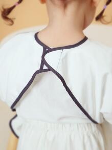 Baby Waterproof And Breathable Apron For Spring, Children's Reversible Protective Clothing Smock - White - View 2