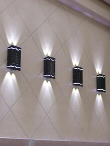 4入组/套4LEDABS太陽能燈籠,現代白色燈掛壁式戶外太陽能燈適用於花園 - 白色 - 查看 2