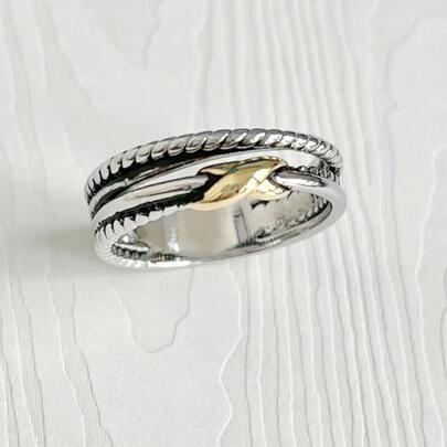 New Hollow Dual-Tone Electroplated Crossed Ring, Popular Fashion Couple Rings