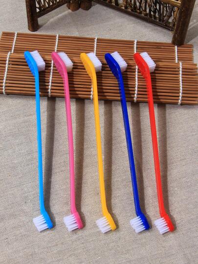 قطع عشوائية اللون برأسين مخلب طباعة فرشاة أسنان الحيوانات الأليفة للتنظيف الفموي للقطط والكلاب ، Etc.